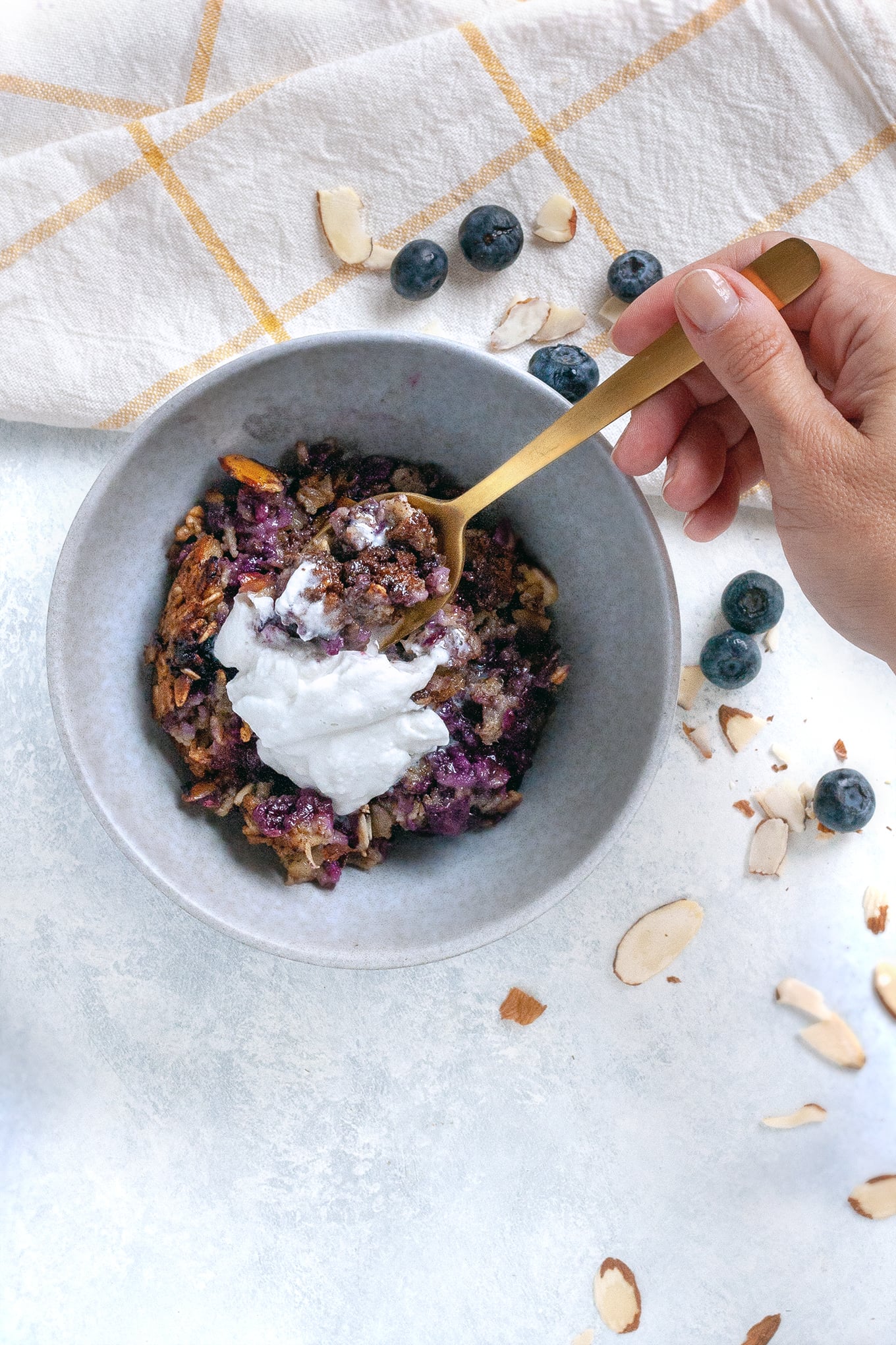 blueberry pie baked oats