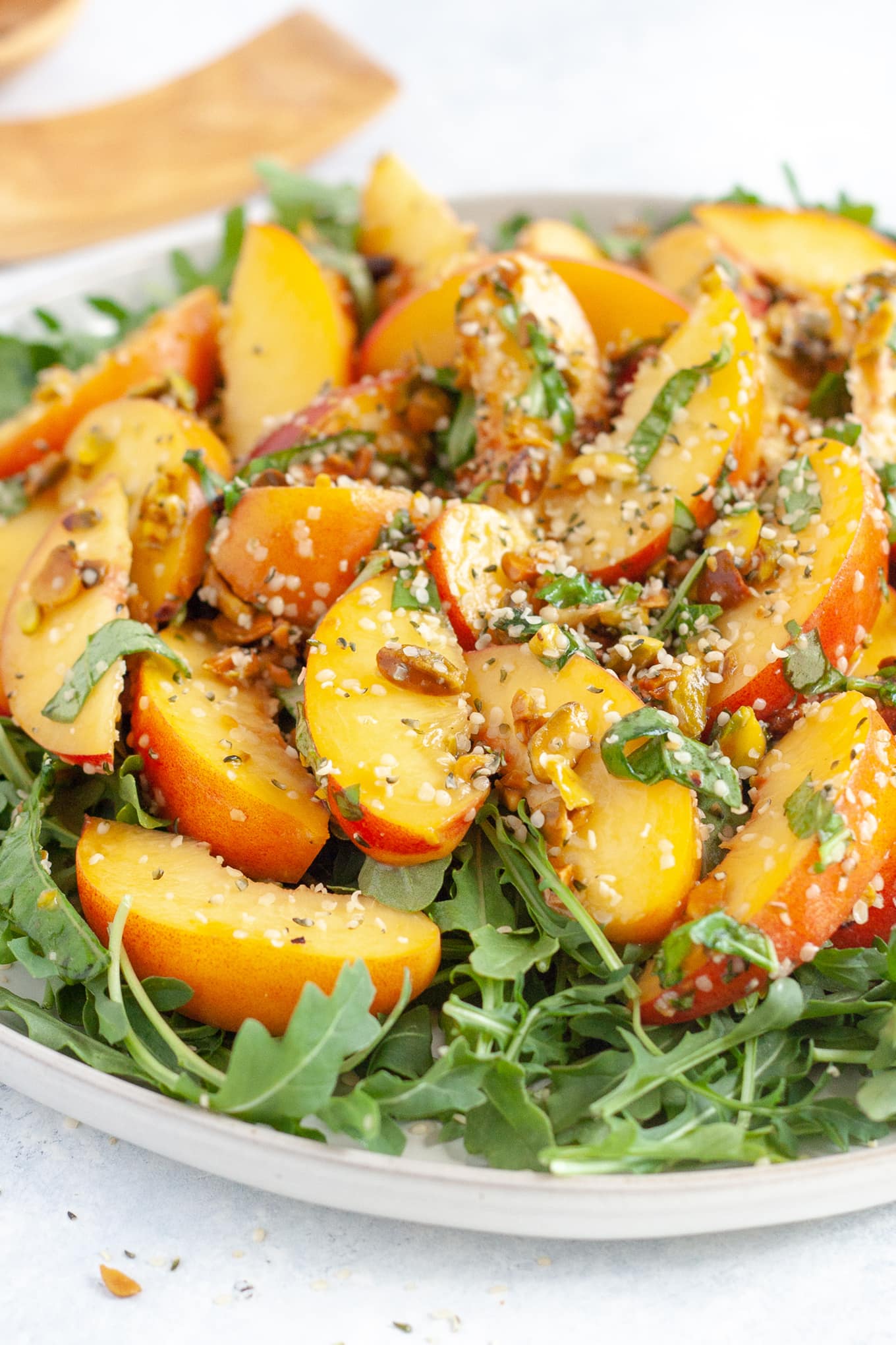 summer peach salad with pistachios