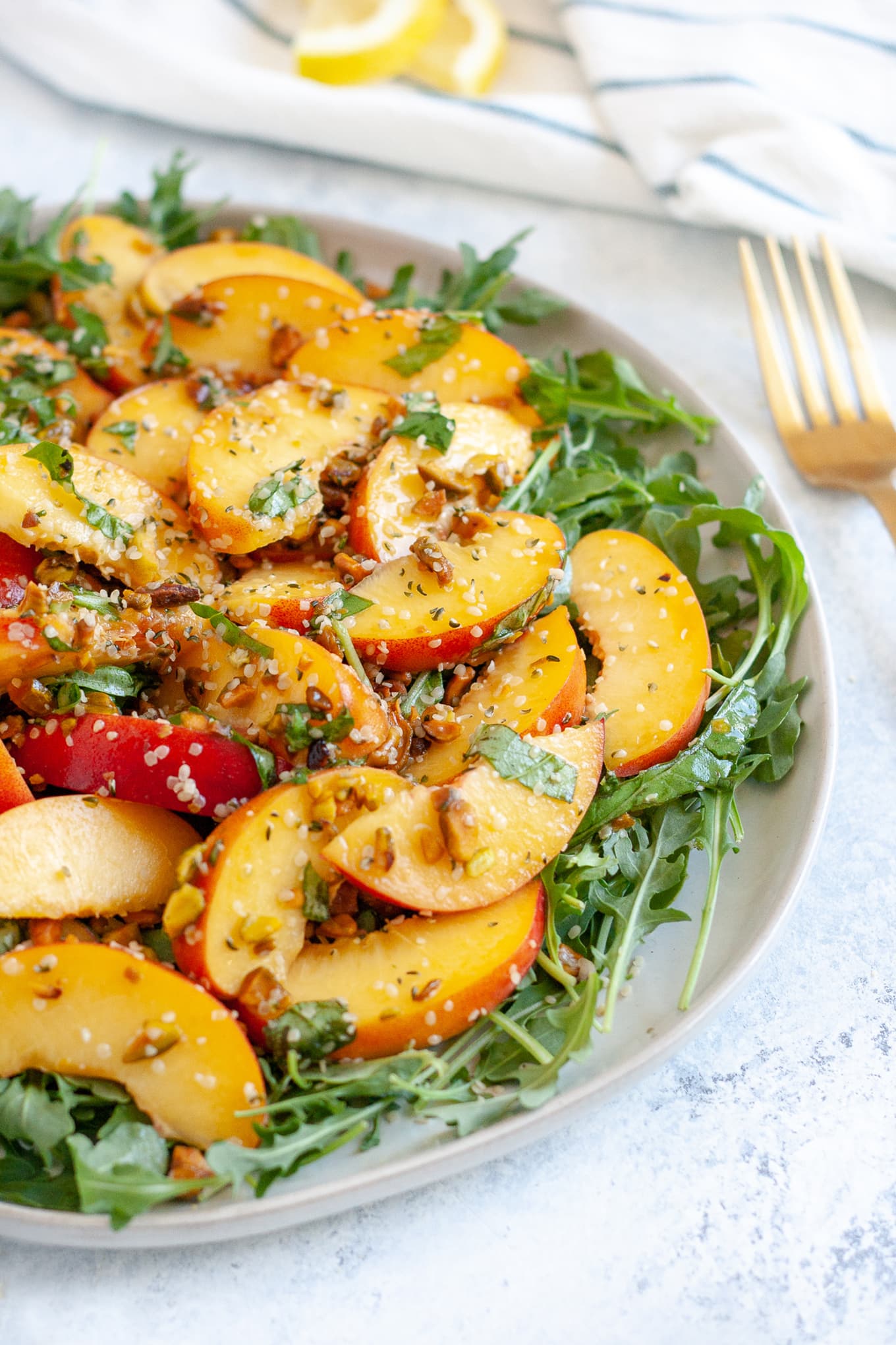 summer peach salad with pistachios