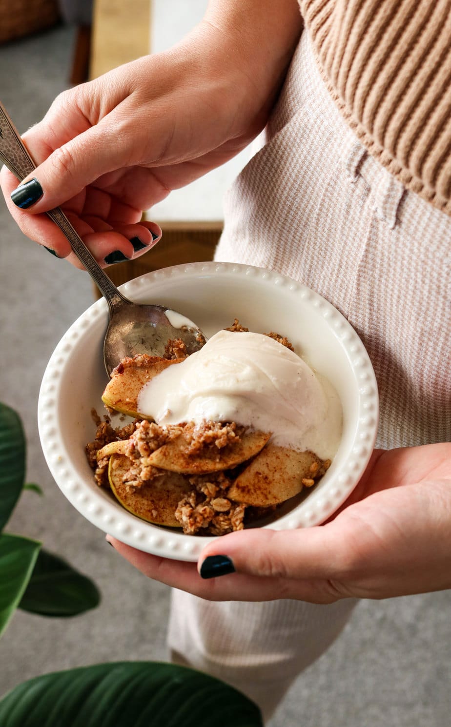 vegan apple crumble