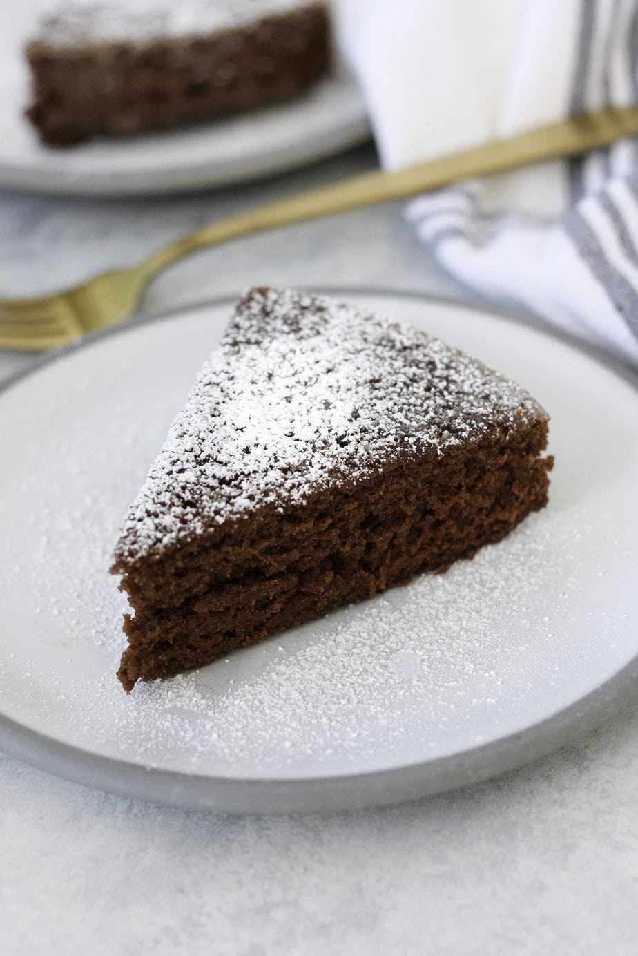 wacky cake, vegan chocolate cake
